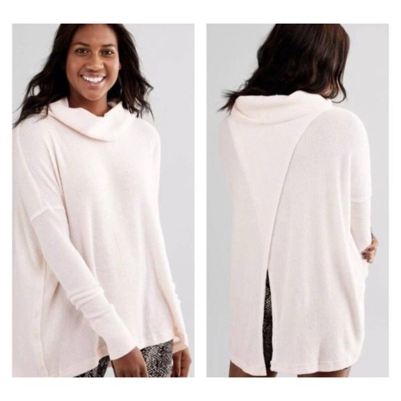 NWT Free People Juicy Long Sleeve Shirt Color Stone Cold White Small - Picture 3 of 9
